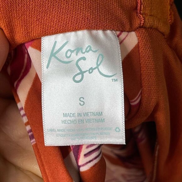 Kona Sol Twist Back Palm Medium Coverage One Piece Swimsuit - Small - Picture 10 of 11